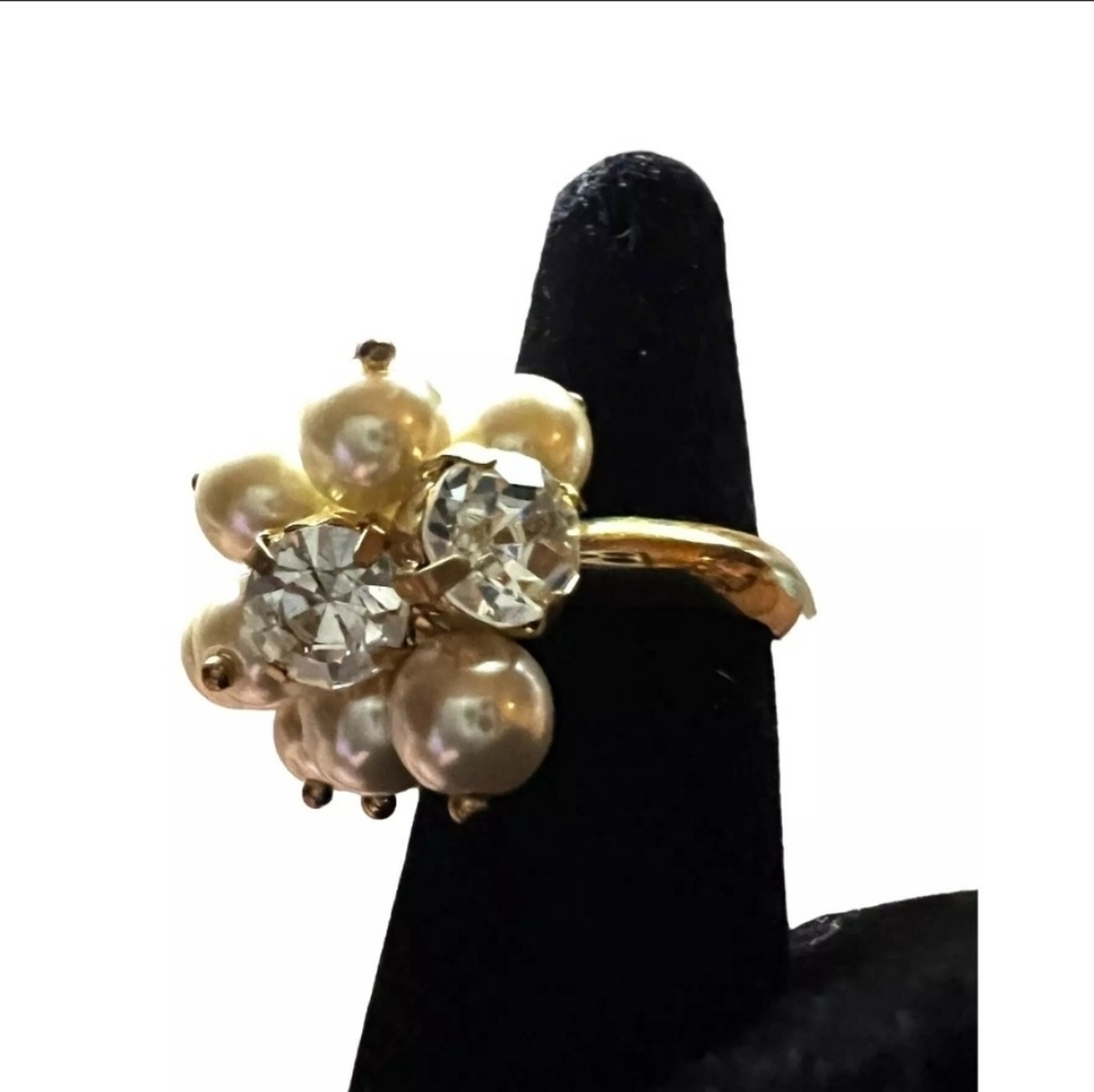 J. Crew Pearl Rhinestone Cluster Cocktail Ring - Picture 2 of 5